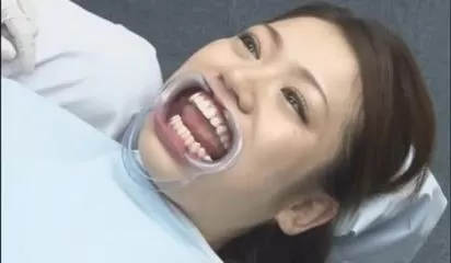 Asian Eating Cum - Bizarre Asian sperm eating at the dentist's office